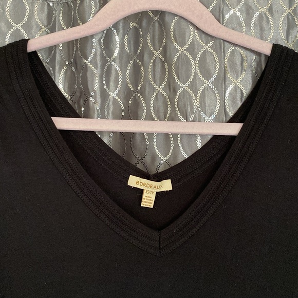 Bordeaux Anthropologie Soft & Stretchy V Neck 3/4 Sleeve Black Top Size XS/TP - Picture 3 of 6